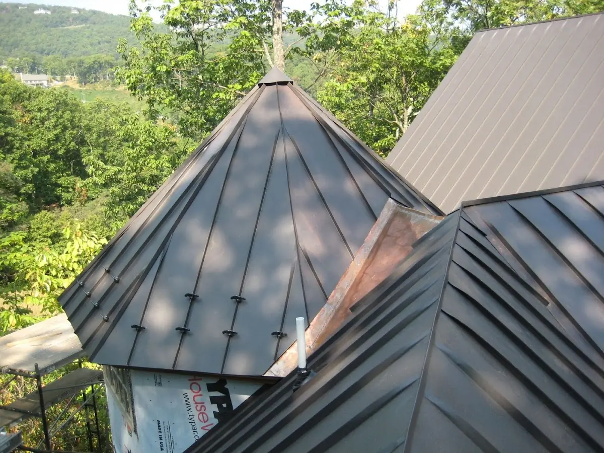 Professional Gutter Cleaning by Craftsman Roofing in Michigan-Glide-Sutter